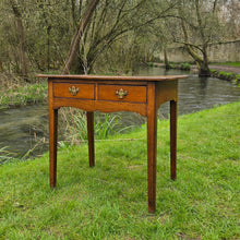 Load image into Gallery viewer, elegant-elm-side-table-wonderful-splayed-square-tapered-legs-early-19th-century-two-short-drawers-original-brass-handles-shapes-frieze-influence-shaker-design-attractive-excellent-condition-for-sale-damon-blandford-antiques-american-shape-form-cotswolds-interior-home-cottage-country-vernacular-regional