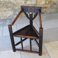 Load image into Gallery viewer, superb-copy-of-the-old-saxon-chair-lord-leycester's-hospital-warwick-engraved-brass-plate-commemoration-warwick-pageant-1906-victorian-chair-maker-john-starkey-excelleot-condition-warwick-carvers-for-sale-damon-blandford-antiques-stroud-stow-on-the-wold
