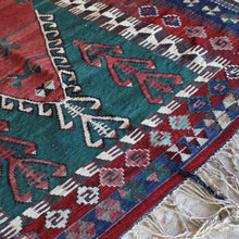 Load image into Gallery viewer, Konya Obruk Kilim Wedding Gift with Tassels and Beads