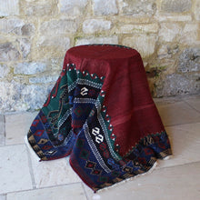 Load image into Gallery viewer, finely-woven-turkish-kilim-obruk-konya-wedding-gift-predominantly-red-green-blue-black-colours-akimbo-motifs-symbolising-motherhood-large-single-medallion-main-boarder-repeating-protective-eye-motifs-excellent-condition-floor-rug-wall-hanging-turkey -circa-1930s-40s-for-sale-damon-blandford-antiques-stroud-cotswolds-phil-taylors-cool-stuff-interior-design-rug-kilim-carpect-floor-persian