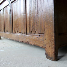 Load image into Gallery viewer, Large Norman or French oak coffer with linenfold panelled front