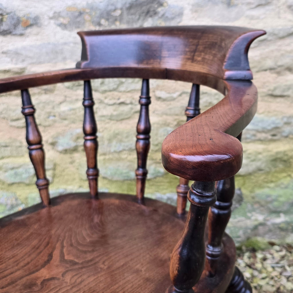 Well-proportioned-19th-century-ash-elm-captains-smokers-bowback-armchair-features-wide-bow-back-deep-scrolled-crest-rail-ring-turned-spindles-well-figured-saddle-seat-bulbous-baluster-shape-legs-H-shape-stretcher-DC-good-solid-comfortable-chair-excellent-condition-for-sale-damon-blandford-antiquesd-stow-on-the-wold-cotswolds