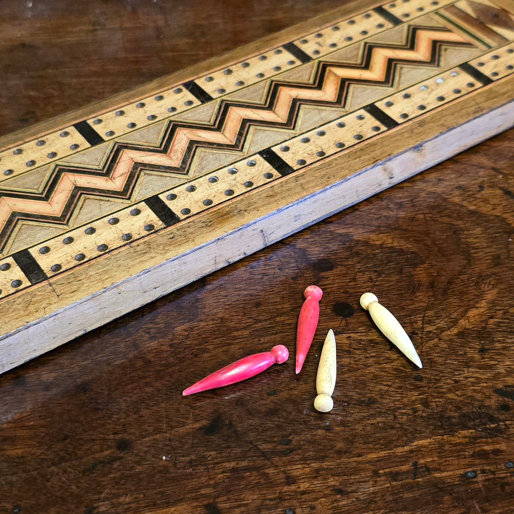 game-cards-cribbage-very-nicely-inlaid-antique-cribbage-board-all-four-pegs-chevron-design through the central-attractive-excellent-present-english-circa-1900-for-sale-damon-blandford-antiques-stow-on-the-wold-cotswolds