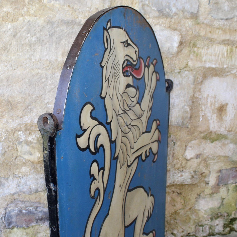 pub-public-house-sign-antique-vintage-painted-white-lion-blacksmith-metal-wooden-decorative