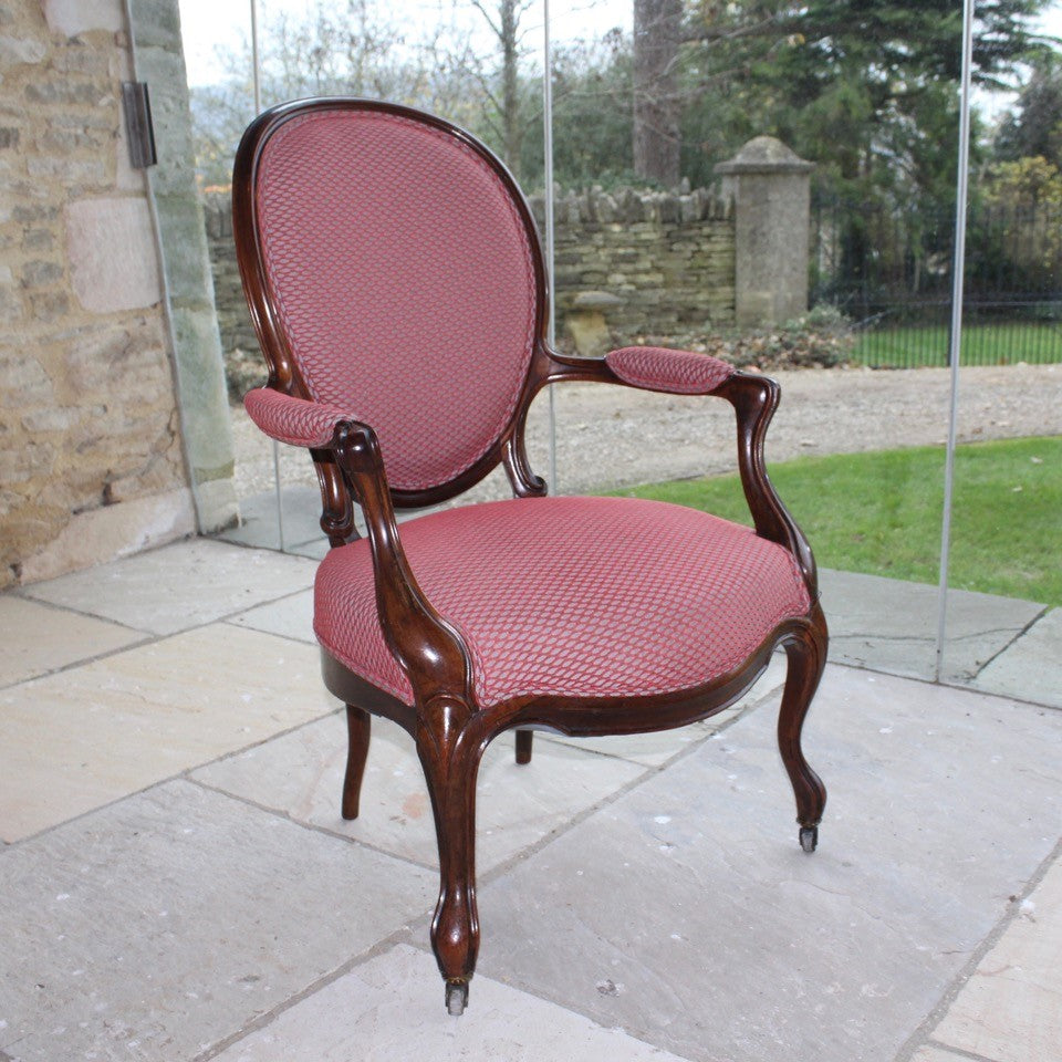 beautifully-upholstered-spoon-back-open-armchair-carved-rosewood-frame-cabriole-legs-terminating-brass-porcelain-castors-upholstery-excellent-colour-fabric-contrasting-wonderfully-double-welt-piping-as-new-condition-damon-blandford-antiques-chair-seating-antique-ninteenth-19th-century-gloucestershire-cotswolds-stroud-antique-dealer-for-sale-interior-design-decorative-country-house-furniture 