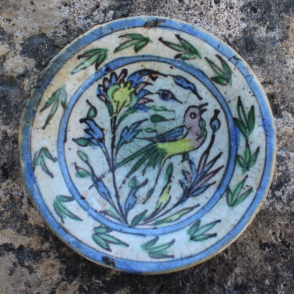 attractive-17th-century-polychrome-underglaze-painted-dish-decorated-bird-flowers-foliage-repeating-foliate-design-concentric-bands-outer-edge-sloping-rim-ottoman-influence-stylistically-similar-iznik-pottery-north-west-iran-persia-circa-1650-for-sale-decorative-antiques-damon-blandford-stroud-gloucestershire-cotswolds