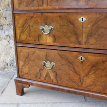 Load image into Gallery viewer, good-early-georgian-cross-banded-walnut-chest-four-graduated-drawers-moulded-veneered-top-four-long-graduated-drawers-highly-figured-book-matched-walnut-lined-in-oak-bracket-feet-really-attractive-honest-condition-excellent-proportions-useful-storage-enhance-aesthetic-appeal-for-sale-damon-blandford-antiques-stroud-gloucestershire-cotswolds-interior-design-early-english-furniture
