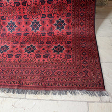Load image into Gallery viewer, carpet-rug-fringe-red-pink-blue-ground-persian-large-hand-woven-eastern-dame-blandford-antique-vintage-antiques-for-sale-gloucestershire-stroud-gloucestershire-country-house-interior-design
