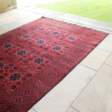 Load image into Gallery viewer, carpet-rug-fringe-red-pink-blue-ground-persian-large-hand-woven-eastern-dame-blandford-antique-vintage-antiques-for-sale-gloucestershire-stroud-gloucestershire-country-house-interior-design-boho-quality
